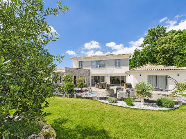 Maison 5 chambre s à vendre