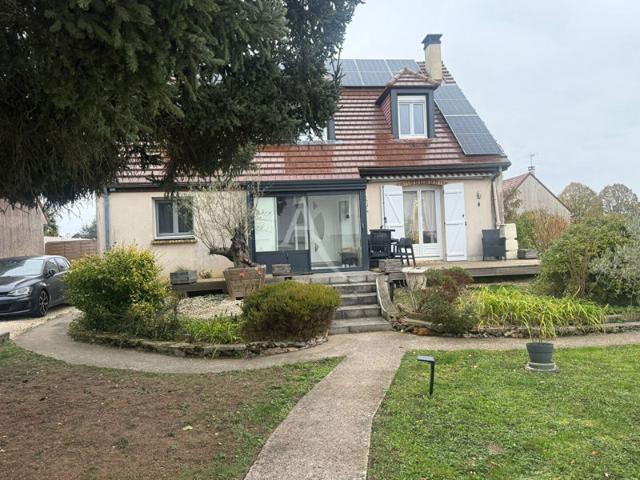Maison 5 chambres 150m² 937m² de jardin avec sous sol total