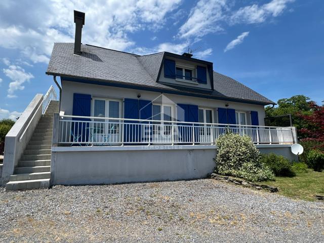 Maison 5 chambres vue montagnes et lac avec jacuzzi et dépendances Arcizans Avant