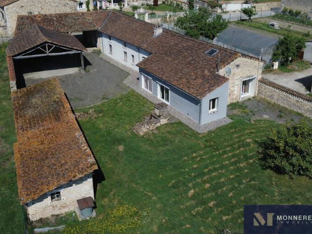 MAISON 5 CHAMBRES ET DEPENDANCES