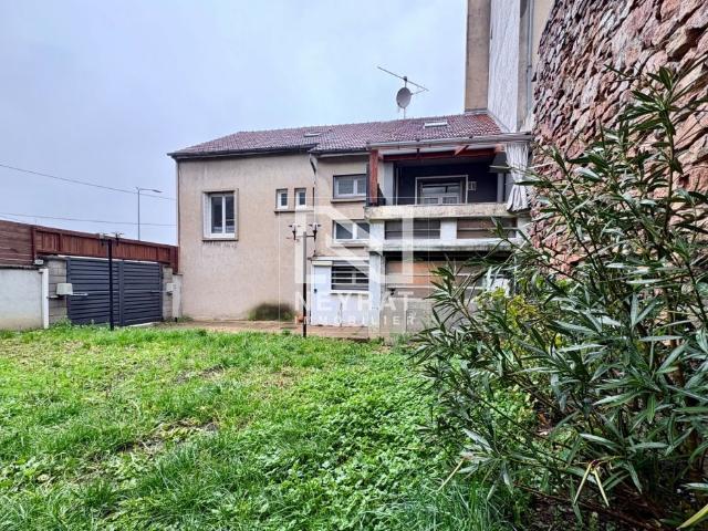 MAISON 5 CHAMBRES ET JARDIN
