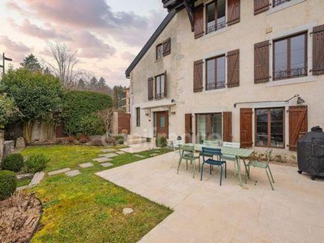 Maison 5 chambres, GEX Rhône Alpes 01170 DS88185699