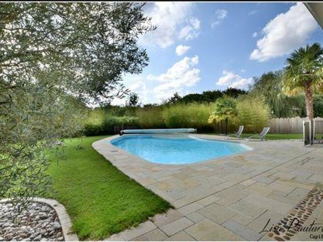 Maison 5 chambres, MONTAIGU Pays de la Loire 85600 DS88326435