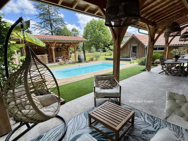 Maison 5 chambres / Piscine