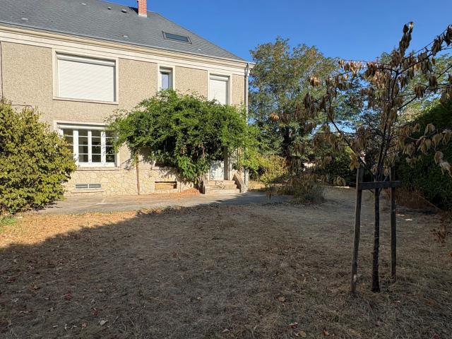 Maison 5 chambres proche Loire à Châteauneuf Sur Loire