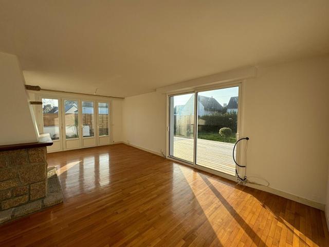 MAISON DE CARACTERE 130M2 5 CHAMBRES PROCHE PLAGES