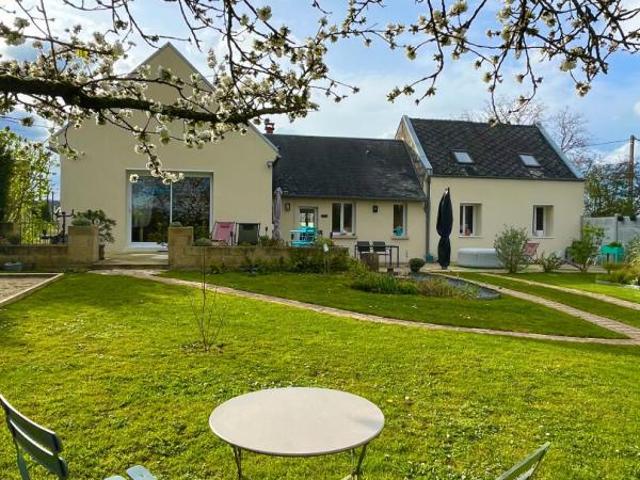 Maison 5 pièce s 142 m2 + Jardin