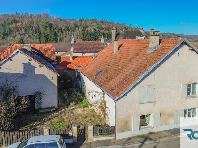 Maison 5 Pieces / 3 Chambres / Environ 126.5 M2 terrain 510. 126m² Cussey les Forges