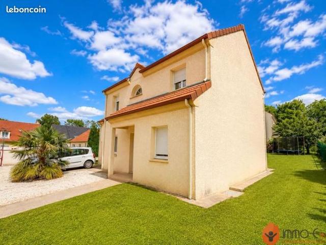 Maison 5 pièces 104 m²
