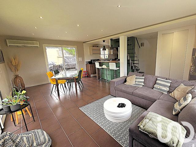 Maison 5 pièces 104 m²