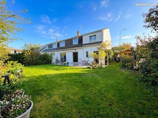 Maison 5 pièces 104 m²