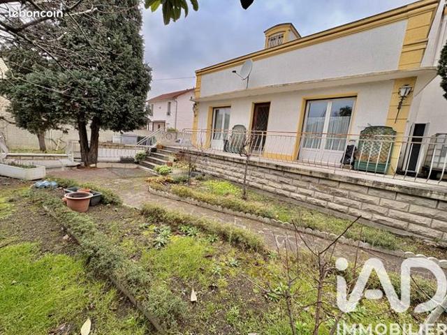 Maison 5 pièces 104 m²