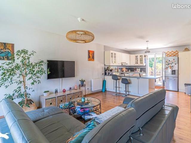 Maison 5 pièces 104 m²
