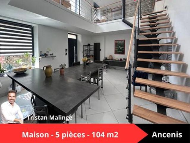 Maison 5 pièces 104 m²