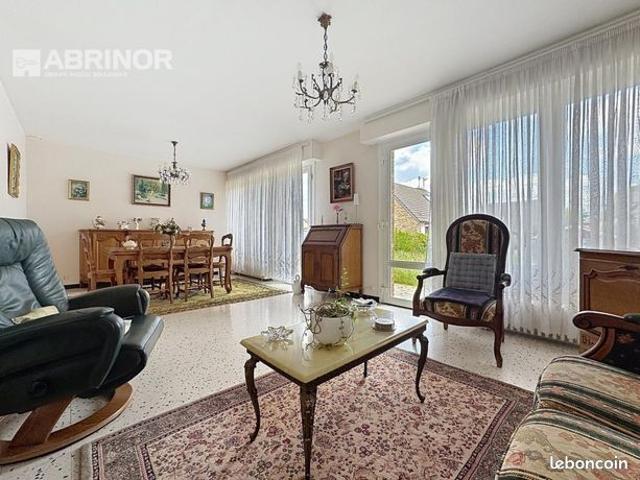 Maison 5 pièces 104 m²