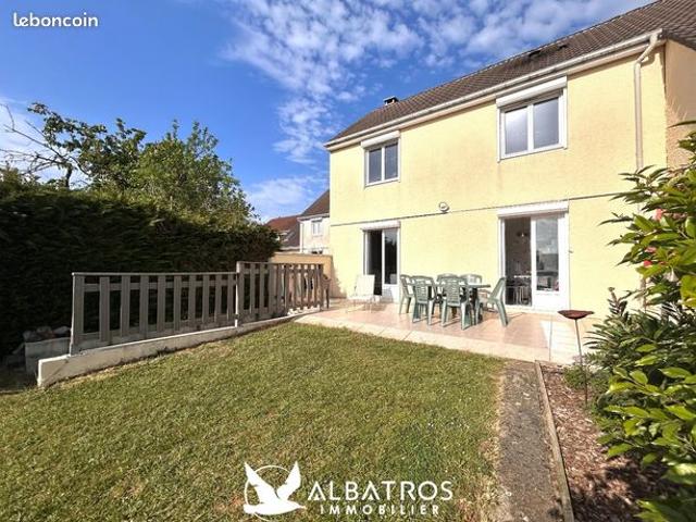 Maison 5 pièces 104 m²