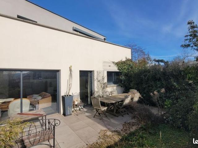 Maison 5 pièces 104 m²