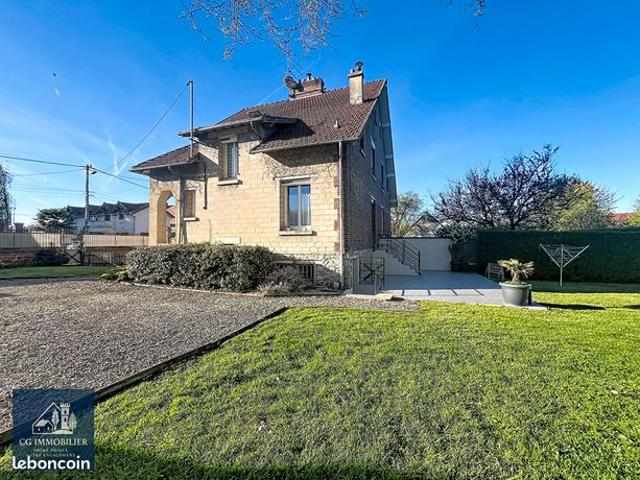 Maison 5 pièces 104 m²