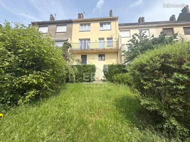Maison 5 pièces 104 m²