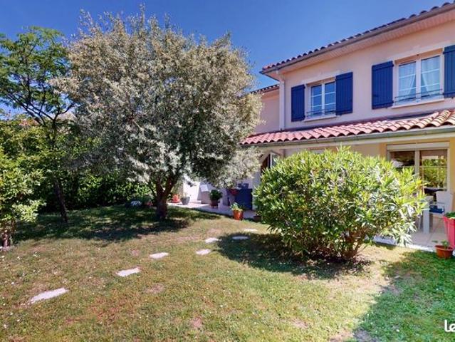 Maison 5 pièces 104 m²