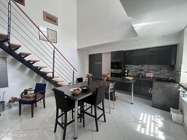 Maison 5 pièces 104 m²