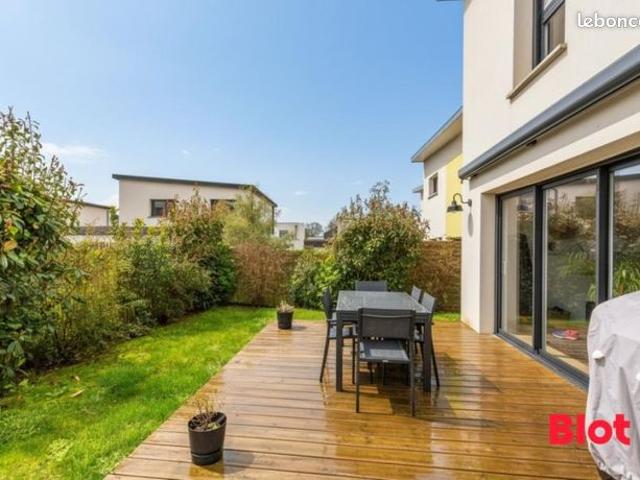 Maison 5 pièces 104 m²