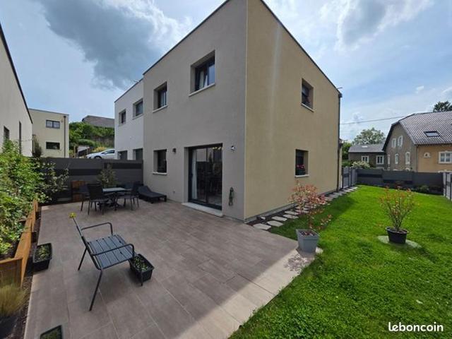 Maison 5 pièces 104 m²