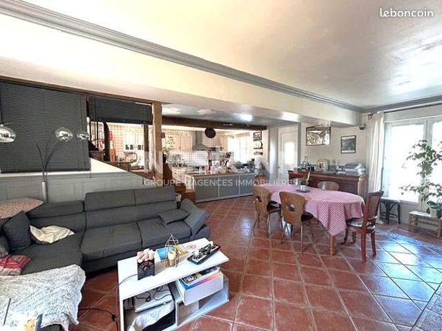 Maison 5 pièces 104 m²