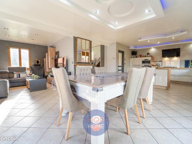 Maison 5 pièces 104 m²