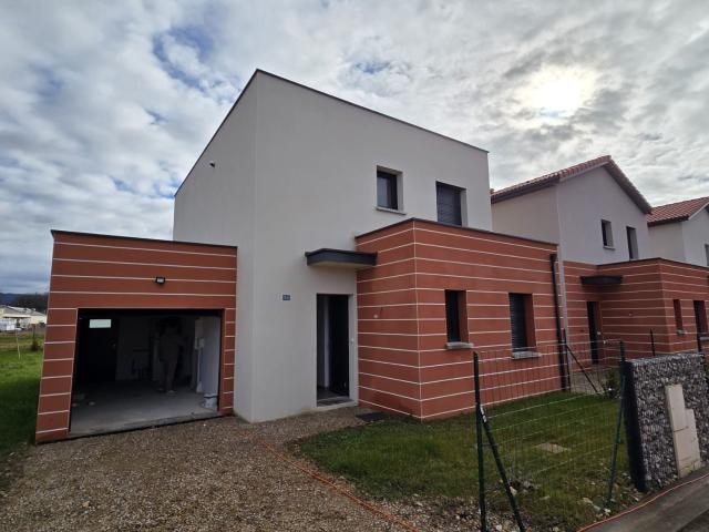 Maison 5 pièces 104 m²
