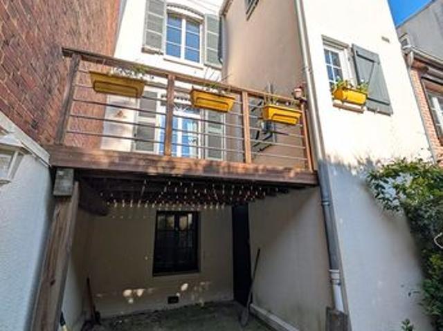 Maison 5 pièces 104 m²