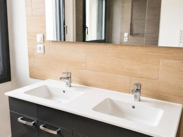 Maison 5 pièces, 104 m² à louer à Saint Renan 29290