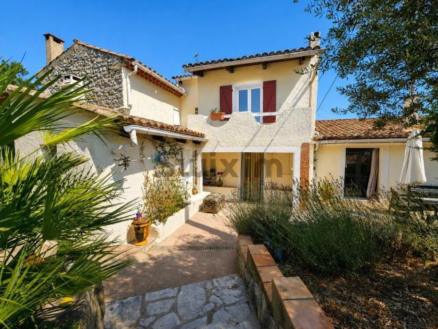 Maison 5 pièces 105 m²