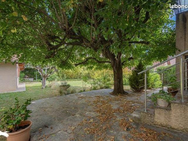 Maison 5 pièces 105 m²