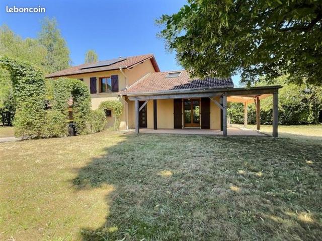 Maison 5 pièces 105 m²