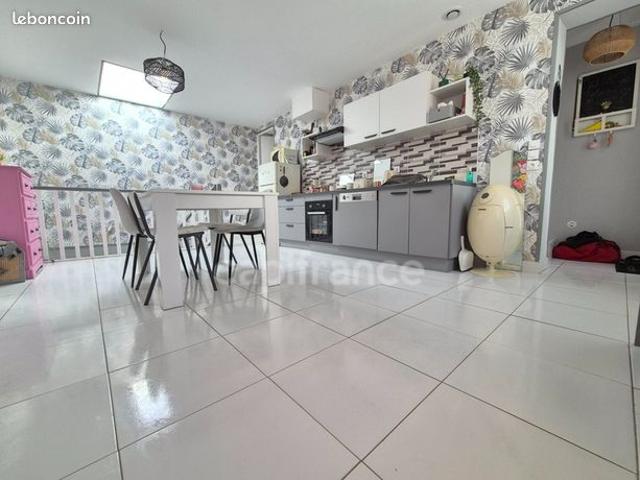 Maison 5 pièces 105 m²