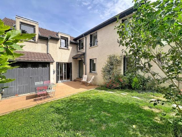 Maison 5 pièces 105 m²