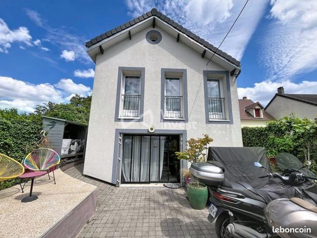 Maison 5 pièces 105 m²