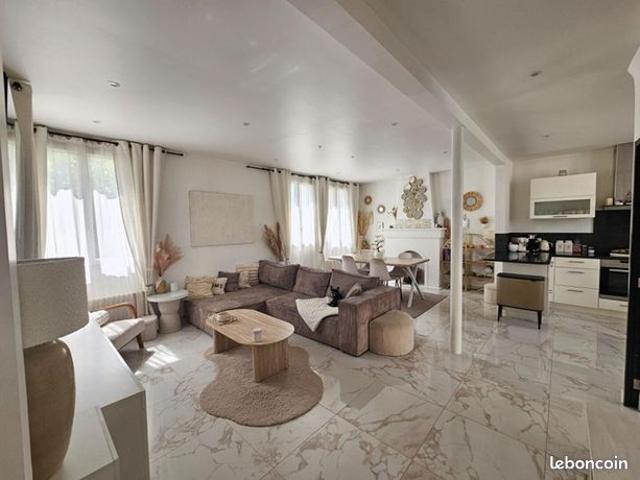 Maison 5 pièces 105 m²