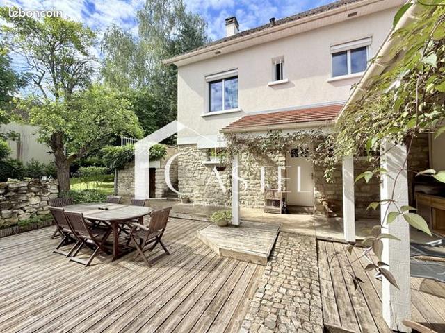 Maison 5 pièces 105 m²