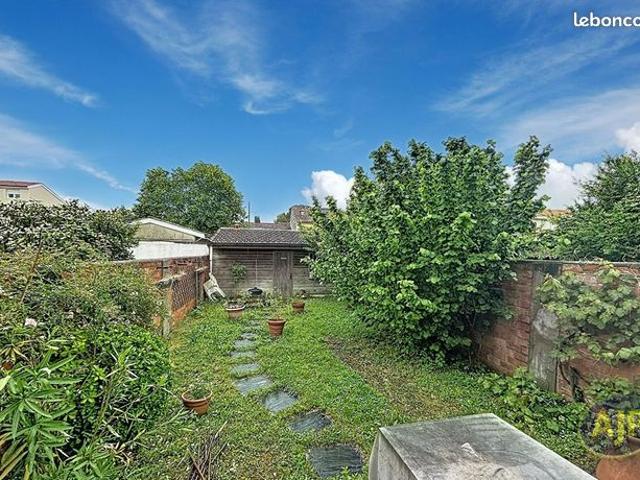Maison 5 pièces 105 m²