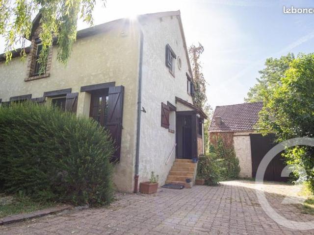 Maison 5 pièces 105 m²