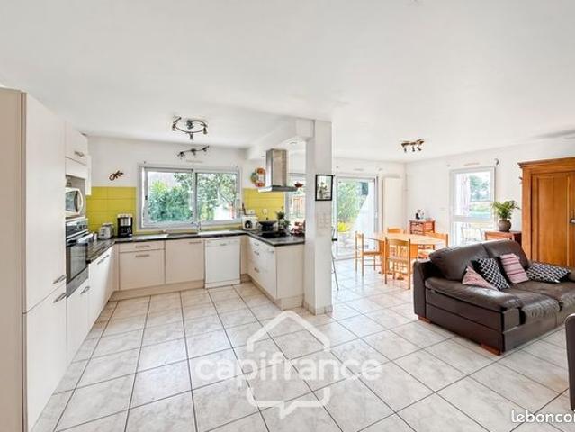 Maison 5 pièces 105 m²
