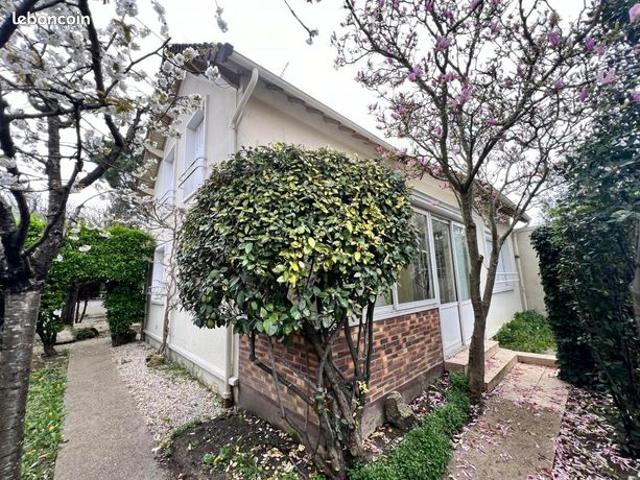 Maison 5 pièces 105 m²
