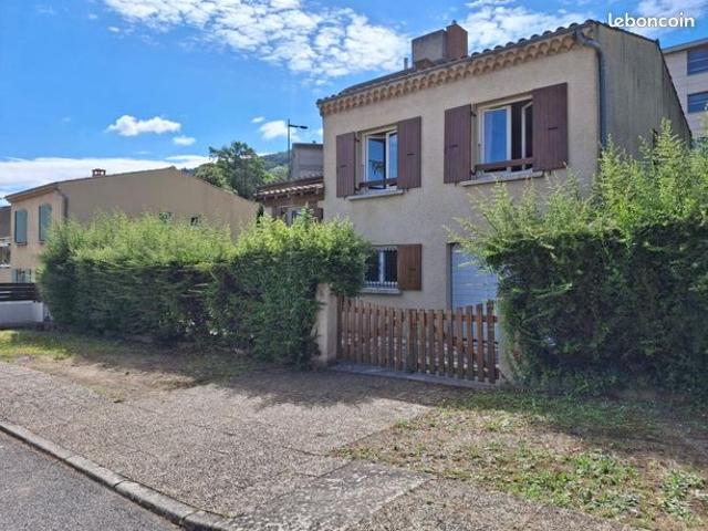 Maison 5 pièces 105 m²