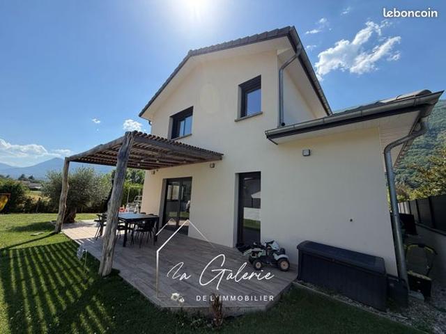Maison 5 pièces 105 m²