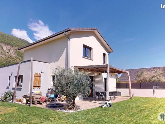 Maison 5 pièces 105 m²