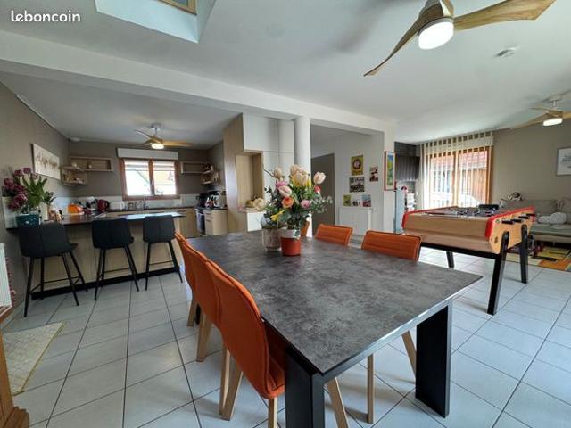 Maison 5 pièces 105 m²