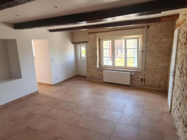 Maison 5 pièces, 105 m² à louer à Saint Maurice sur Vingeanne 21610