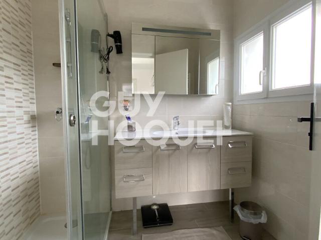 Maison 5 pièces, 105 m² à louer à Saint Nazaire 44600